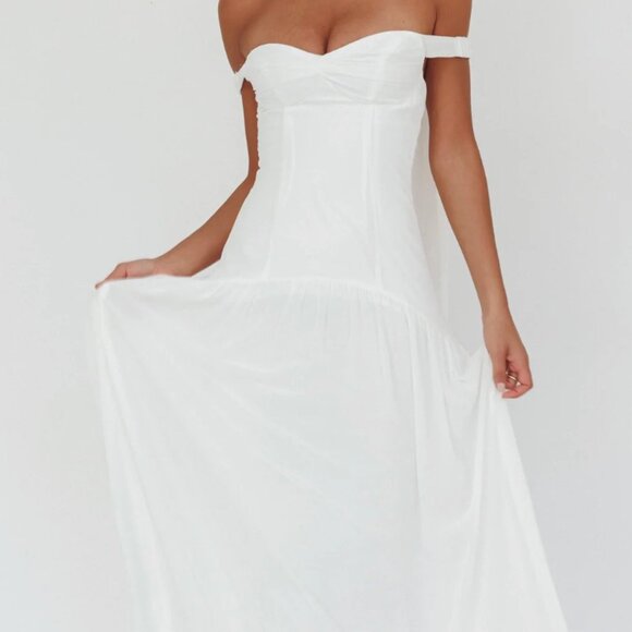 Selfie Leslie Angel Biba Drop Waist Maxi Dress - White - Picture 1 of 7